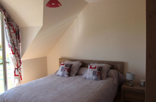 Crasville House | Houses, cottage