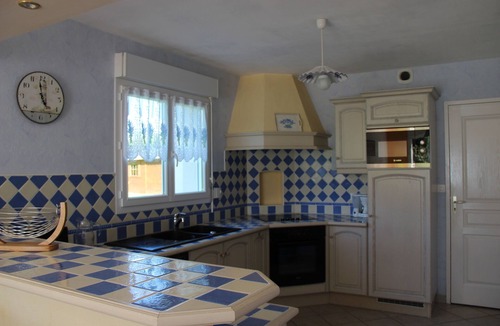 Crasville House | Houses, cottage