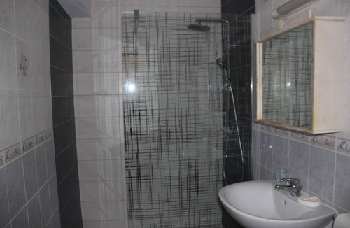 Crasville House | Houses, cottage