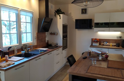 Castelnau-le-Lez Villa | houses/villas - 9 rooms - 8 persons
