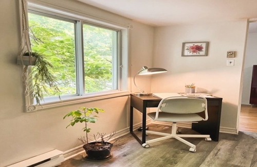 Cote-Saint-Paul House | Housetown - close subway - animal accepted !