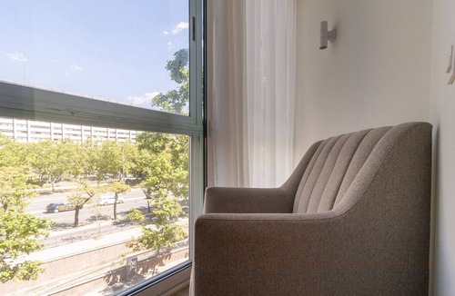 Castillejos Apartment | Housing Castellana by Sharing Co