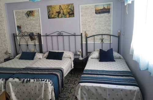 Valdeolleros Condo | Housing Groups, Alojamiento Grupos