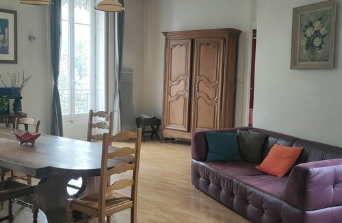 Quartier Hyper-Centre Apartment | Housing hyper center close to all commoditéeplace Victor Hugo.