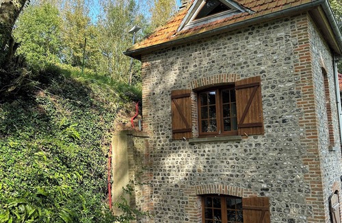 Ancourt House | Housing no longer available