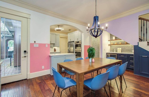 Greater Heights House | Houston Centrally Located w/Backyard Pool Retreat