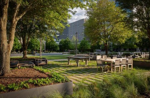 Spring Hotel | Houston CityPlace Marriott at Springwoods Village