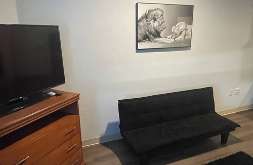 Willowbrook Apartment | Houston Comfort on a Budget