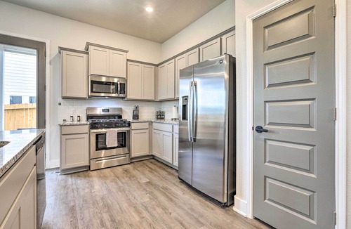 Central Southwest House | Houston Escape w/Patio < 13 Mi to Downtown!