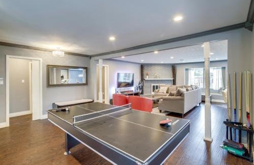Spring Branch West House | Houston Home with Patio about 14 Mi to Downtown!
