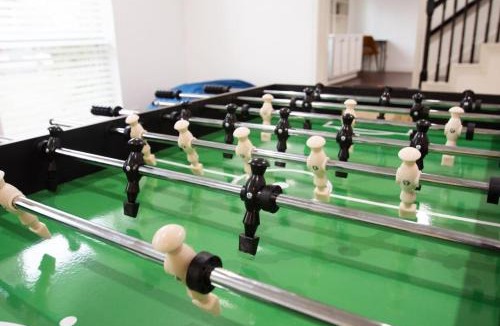 Ponderosa Forest House | Houston Oasis Pool, Gameroom, & Near IAH Airport