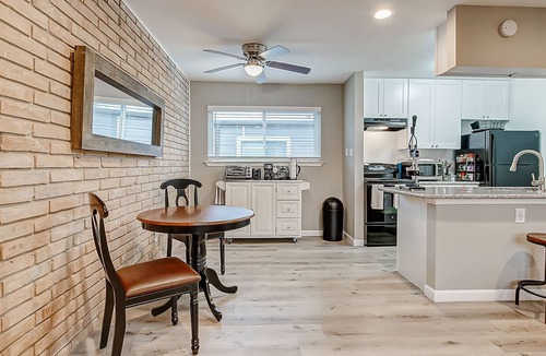 Willow Meadows/Willowbend Area Apartment | Houston's Secret Hideout!