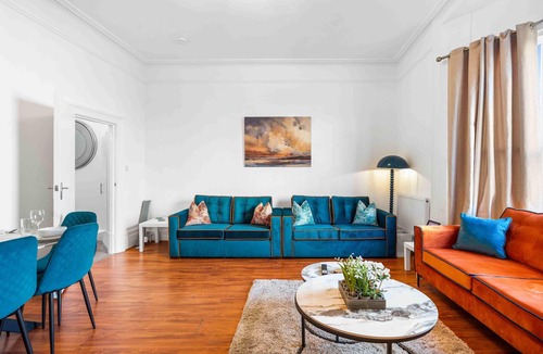 Hove House | Hove Above | By My Getaways