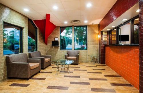 North Plainfield Hotel | Howard Johnson by Wyndham North Plainfield