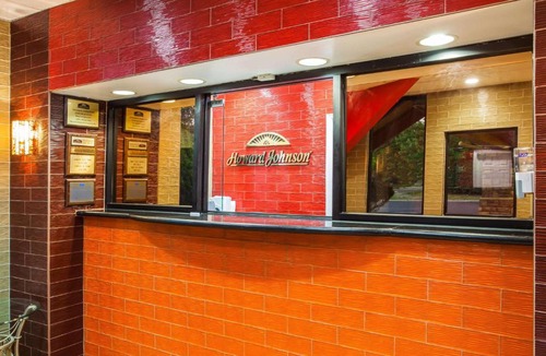 North Plainfield Hotel | Howard Johnson by Wyndham North Plainfield