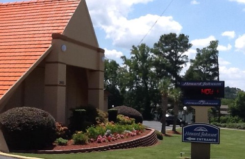 Athens Hotel | Howard Johnson by Wyndham Athens