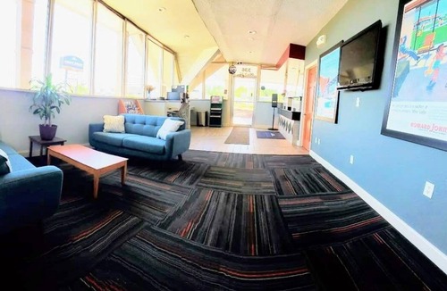 Bangor Hotel | Howard Johnson by Wyndham Bangor