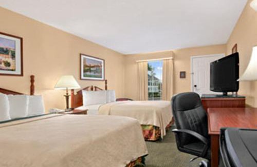 Dalton Hotel | Howard Johnson by Wyndham Dalton