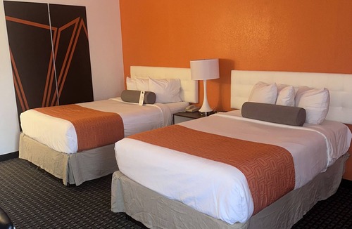 Newburgh Hotel | Howard Johnson by Wyndham Newburgh/West Point