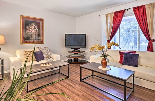 Howell House | Howell Hideaway w/ Fireplace < 3 Mi to Town!
