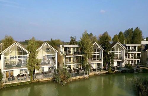 Laverton House | Howells Mere 26, Swans Down - P