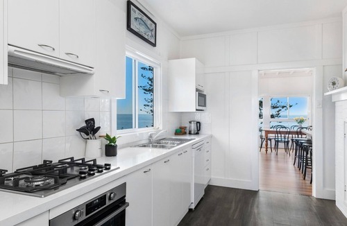 Newport House | Howth - The Black House by TCC