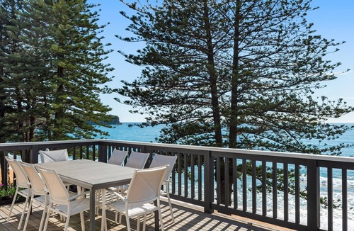 Newport House | Howth - The Black House by TCC