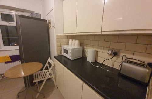 Haggerston House | Hoxton Rooms E2