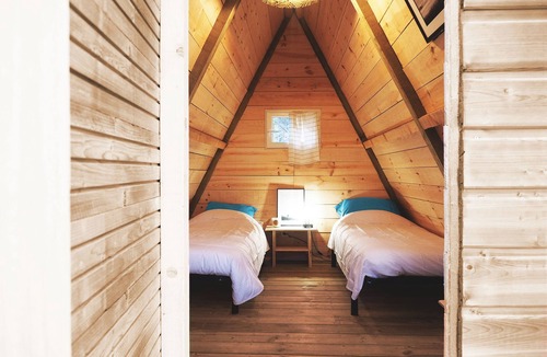 Biscarrosse Plage Cabin | Hoya Surf Camp Activities+Hutte