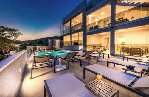 Mlini Villa | Villa Poco Loco - Deluxe Apartment with Sea View