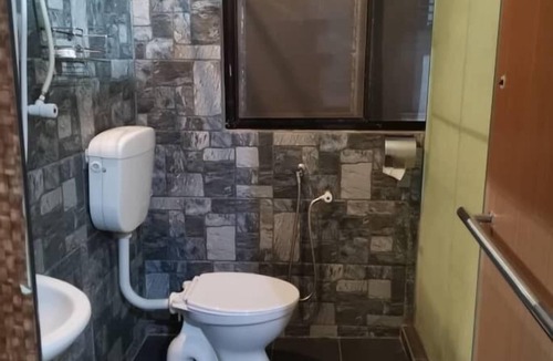 Kesang Hotel | HS Farm Stay