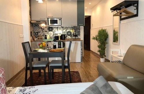 Cite des Perichaux Apartment | Hs8 Apartment Ground Floor Paris15