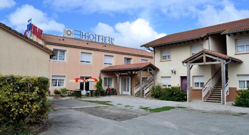 Saint-Hilaire-de-Loulay Hotel | HSA - Le Relax
