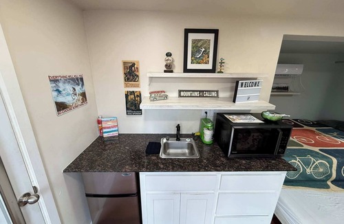 Medicine Park House | HT Innhabit rooftop view-Hike Wichita Mtns-Slps4