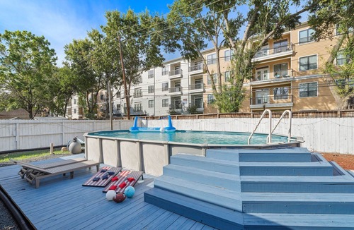 Brookhollow House | Htown Pool Nr Heights, Galleria | HotTub | Games