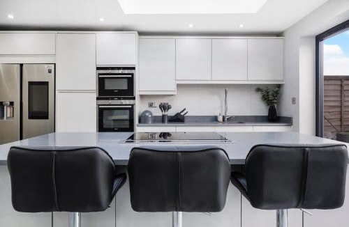 Eastcote and East Ruislip House | Hububb Luxury Eastcote