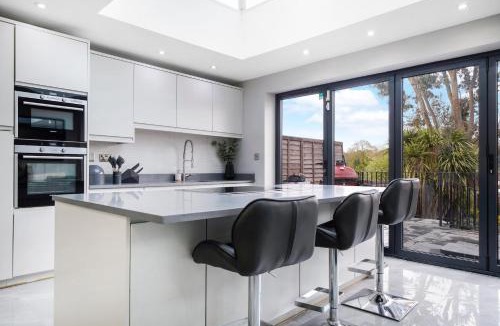 Eastcote and East Ruislip House | Hububb Luxury Eastcote