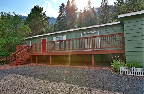 Peshastin House | Huckleberry Cabin