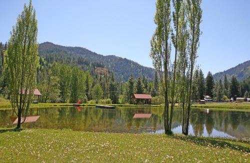 Peshastin House | Huckleberry Cabin