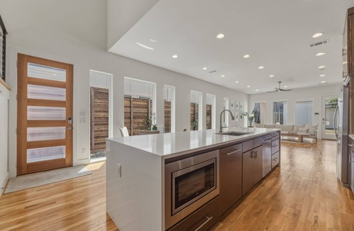Old East Dallas House | Hudson House - 3BR + Private Yard Near Uptown