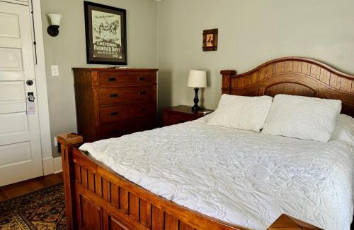 Wheatland Bed & Breakfast | Hudson House Bed and Breakfast