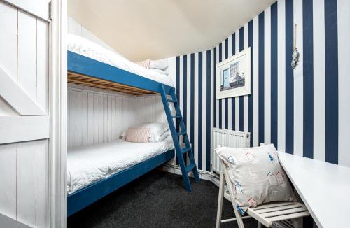 Upton Cheyney House | Hudson House