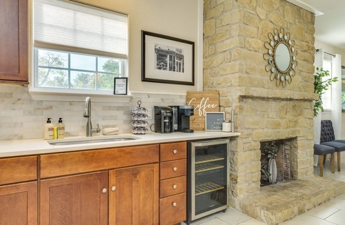 Hudson Bend House | Hudson House on Lake Travis
