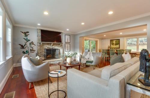 Briarcliff Manor House | Hudson River Views Briarcliff Manor Home with Deck