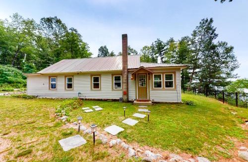 Queensbury House | Hudson River Vista