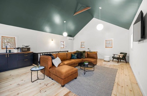 Hillsdale House | Hudson valley and The Berkshires Cottage