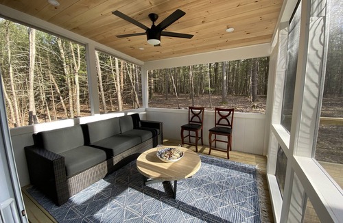 Mount Marion House | Hudson Valley Evergreen Treehouse