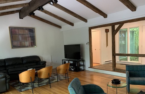 Town of Lloyd House | Hudson Valley on 42 acres with lake and hiking