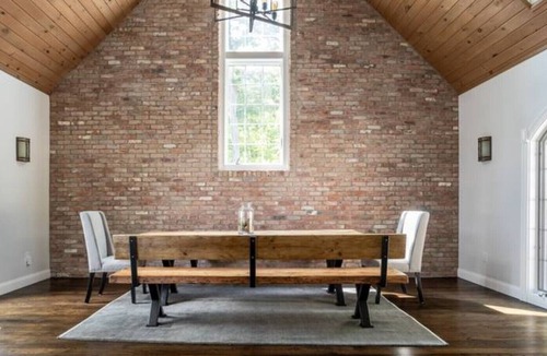 Town of Lloyd House | Hudson Valley Retreat with sweeping views