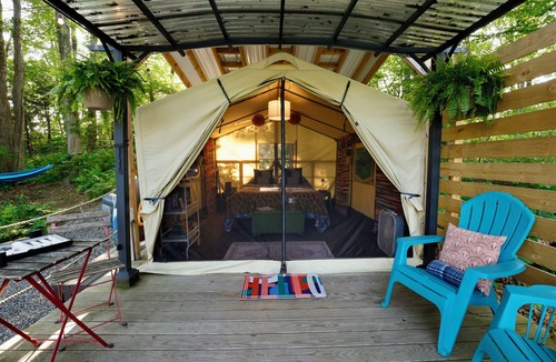 Mount Marion RV Rental | Hudson Valley’s Private Waterfront Camping Getaway